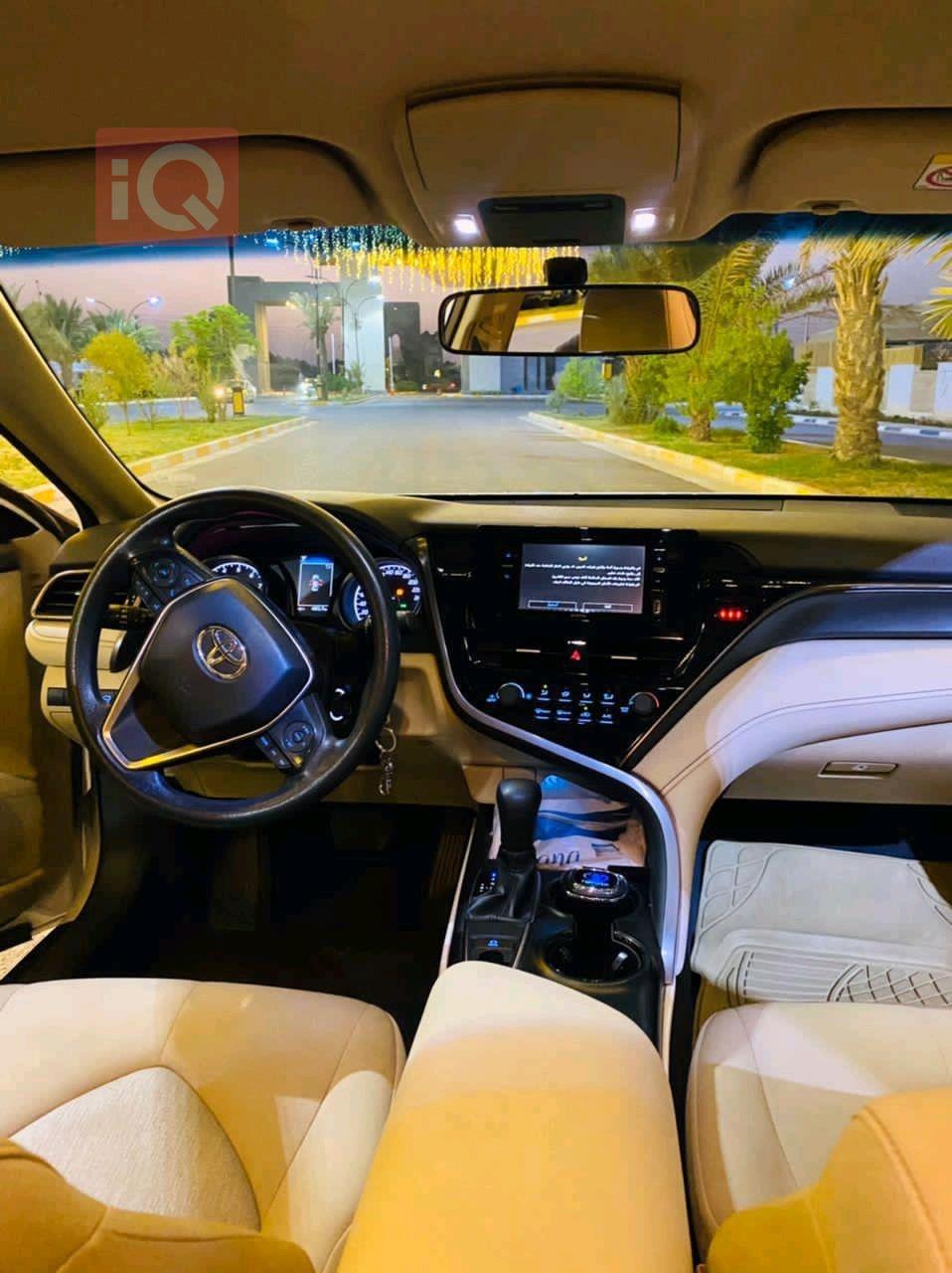 تۆیۆتا کامری